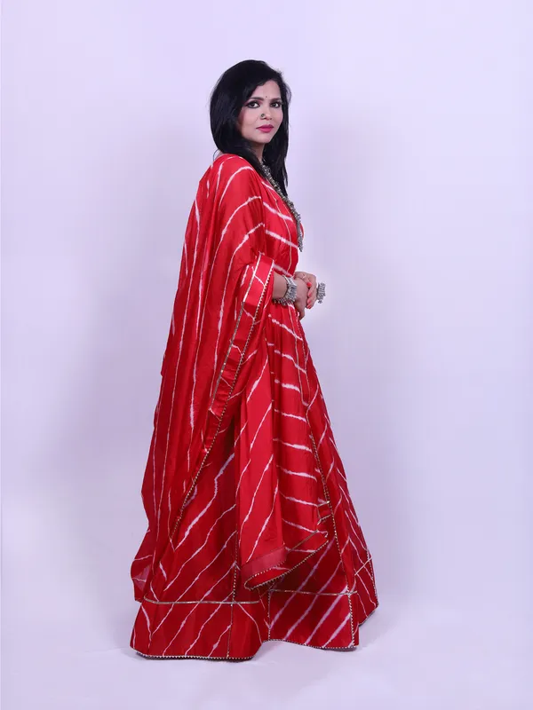 Red_Bandhani_Print_Lehenga_With_Dupatta_Unstitched_Blouse_Piece_For_Women
