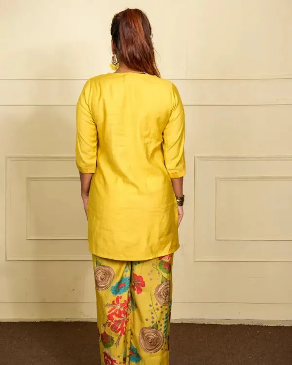 Mustard_&_Yellow_Veridgn_Floral_Co-Ord_Set_With_Embroidered_Accents_For_Women