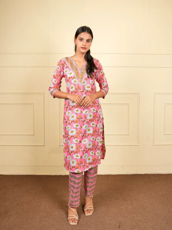 Pink_Trending_Kurti_-_Set_For_Women