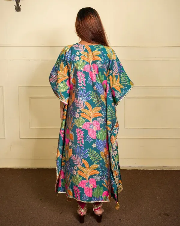 Tropical_Teal_Printed_Kaftan_Set_With_Mirror_Work_For_Women