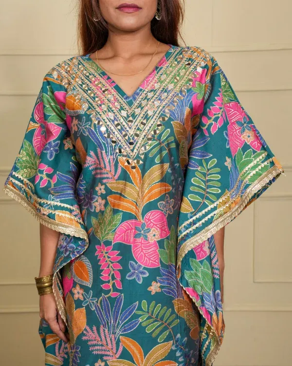 Tropical_Teal_Printed_Kaftan_Set_With_Mirror_Work_For_Women