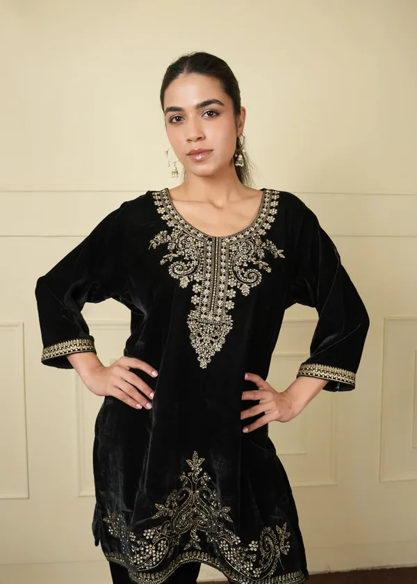 Black_Cotton_Silk_Velvet_Short_Kurti_Pant_Co-Ord_Set_For_Women