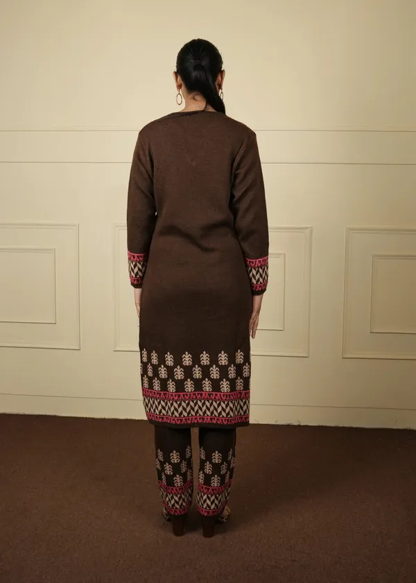 Brown_Cotton_Silk_Kurta_Trouser_Woolen_Set_For_Women