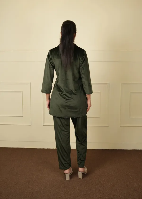 Green_Cotton_Silk_Coat_Long_Trouser_Woolen_Set_For_Women