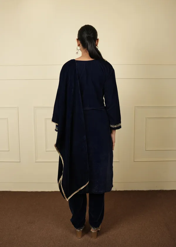 Teal_Blue_Teal_Georgette_Velvet_Kurti_Set_For_Women