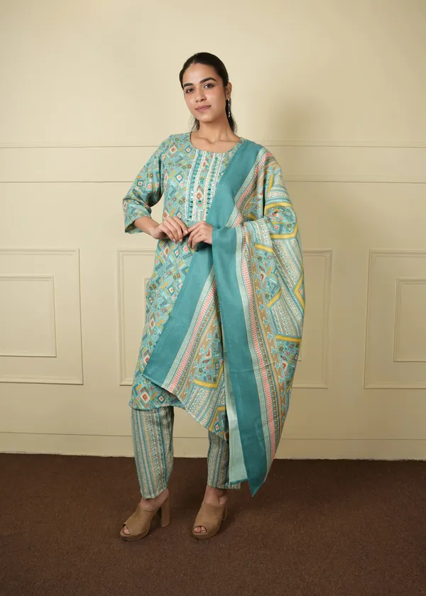 Sky_Blue_Velvet_Stretchable_Pashmina_Kurti_Set_For_Women