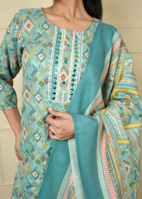 Sky_Blue_Velvet_Stretchable_Pashmina_Kurti_Set_For_Women