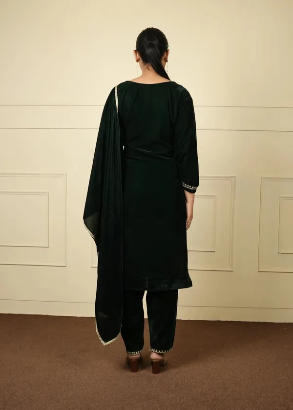 Bottle_Green_Velvet_Kurti_Set_For_Women
