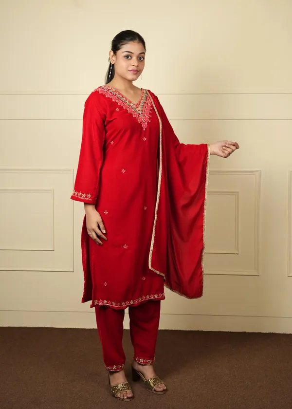Red_Cotton_Silk_Velvet_Kurti_Set_For_Women