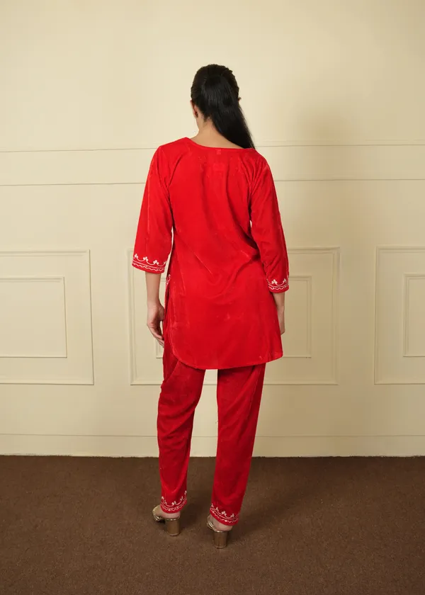 Red_Pashmina_Kurti_Pant_Velvet_Co-Ord_Set_For_Women
