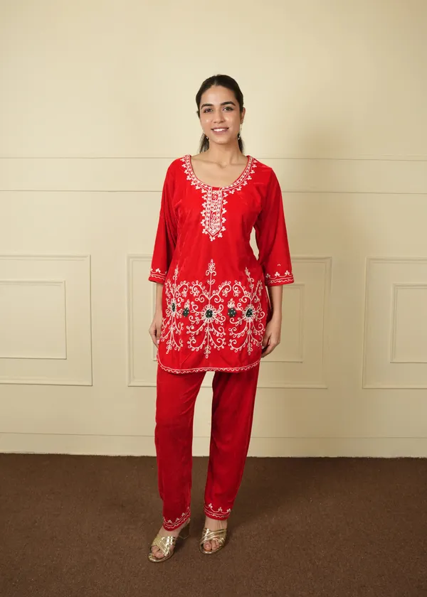 Red_Pashmina_Kurti_Pant_Velvet_Co-Ord_Set_For_Women
