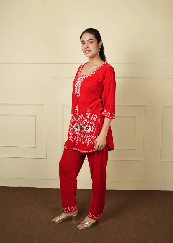 Red_Pashmina_Kurti_Pant_Velvet_Co-Ord_Set_For_Women