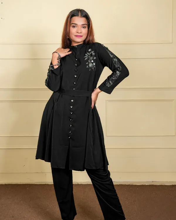 Black_Embroidered_Kurta_Set_With_Trousers_For_Women