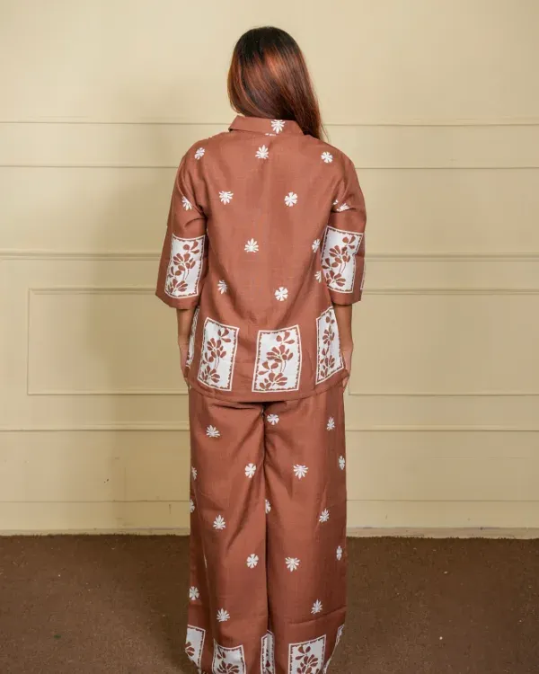 Brown_Printed_Cotton_Co-Ord_Set_With_Short_Sleeves_For_Women