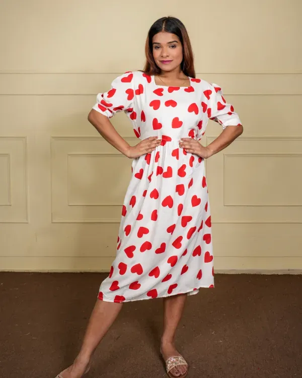 Red_Heart_Print_Casual_Dress_For_Women