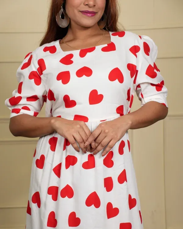 Red_Heart_Print_Casual_Dress_For_Women