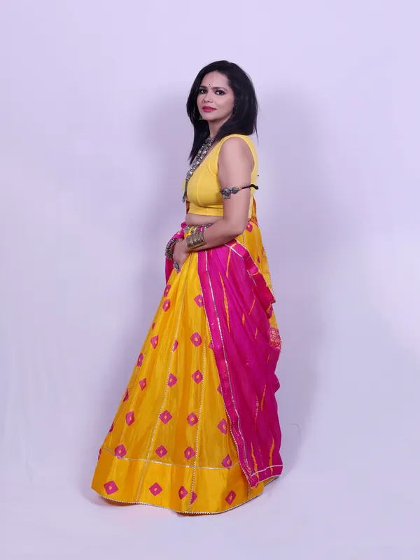 Multicolor_Bandhej_Chaniya_Choli_With_Dupatta_(Unstitched_Blouse)_For_Women
