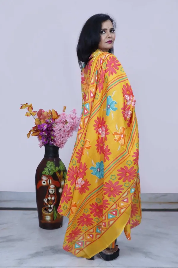 Yellow_Floral_Printed_Suit_Set_With_Dupatta_For_Women