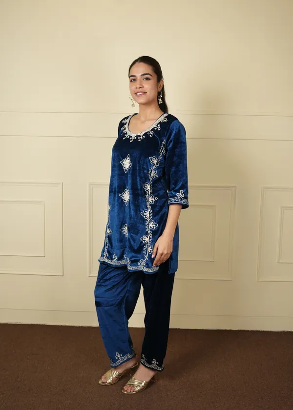 Royal_Blue_Kurti_Pant_Velvet_Co-Ord_Set_For_Women