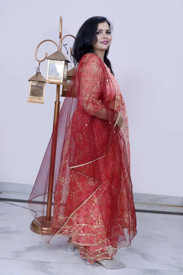 Coral_Pink_Floral_Embellished_Anarkali_Suit_Set_With_Dupatta_For_Women