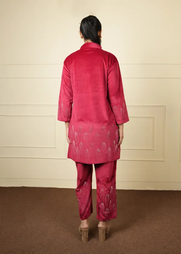 Maroon_Velvet_Long_Jacket_Cum_Kurti_Trouser_Set_For_Women