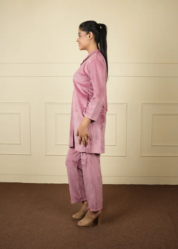 Pink_Velvet_Long_Jacket_Cum_Kurti_Trouser_Set_For_Women
