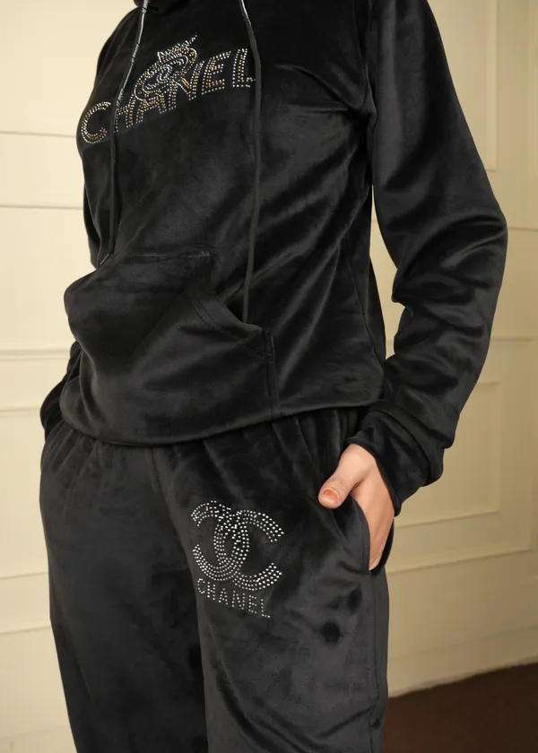 Black_Trendy_Design_Velvet_Short_Top_Trouser_Co-Ord_Set_For_Women