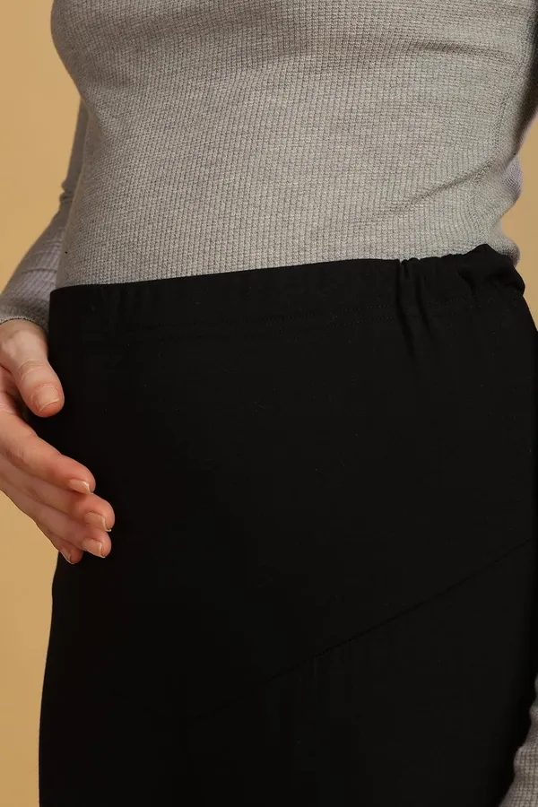 Black_Cotton_Stretchable_Maternity_Leggings_For_Pregnancy_Over_The_Belly_Stretchable_Maternity_Pants_For_Pre_&_Post_Pregnancy_For_Women