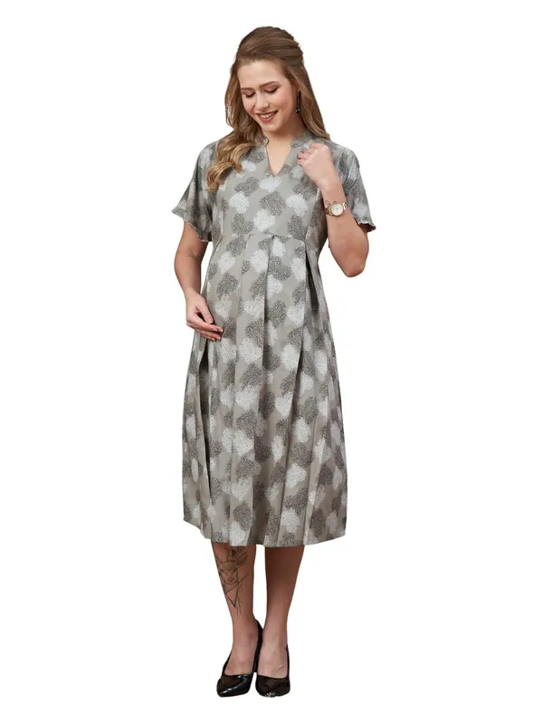 Light_Grey_Maternity_&_Nursing_Dress_Floral_Print_Midi_With_Empire_Waist_&_Short_Flutter_Sleeves_For_Pregnancy_&_Postpartum_For_Women