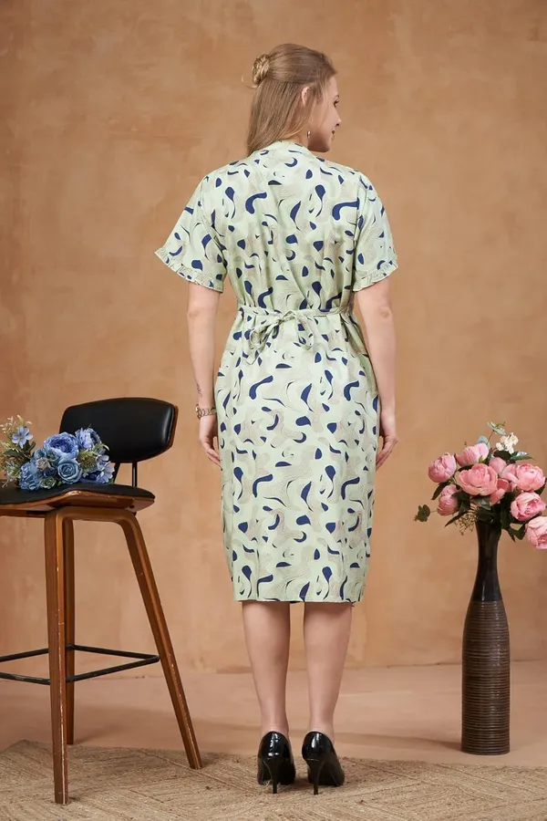 Pista_Green_Woven_Short_Flutter_Sleeves_Gemotrical_Printed_Maternity_Dress_With_Pocket_&_Concealed_Zipper_For_Women