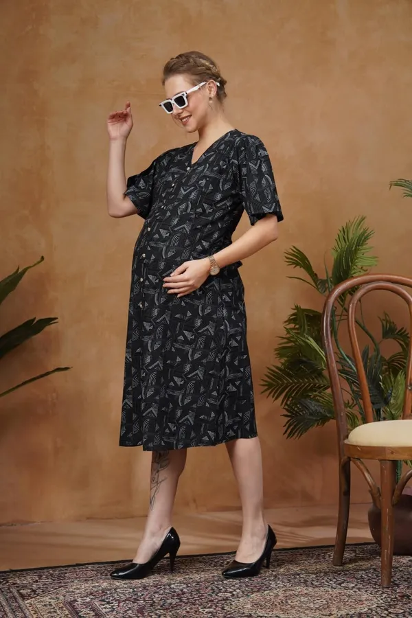 Woven_Short_Puffed_Sleeves_Gemotrical_Printed_Maternity_Dress_with_Pocket_&_Concealed_Zipper