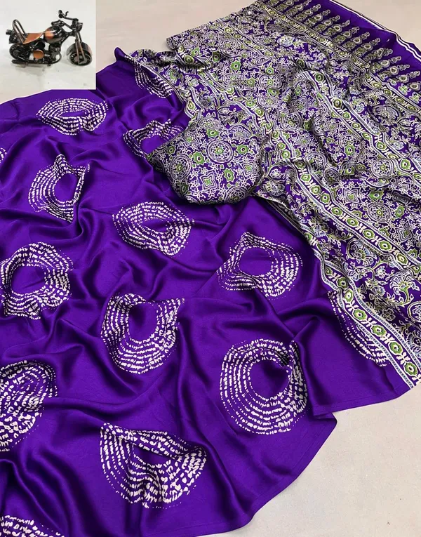 Purple_Silk_Saree_With_Embroidered_And_Printed_Blouse_For_Women