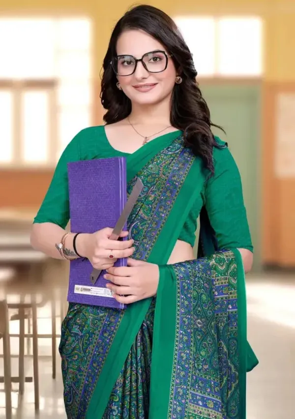 Green_Printed_Saree_With_Solid_Blouse_For_Women