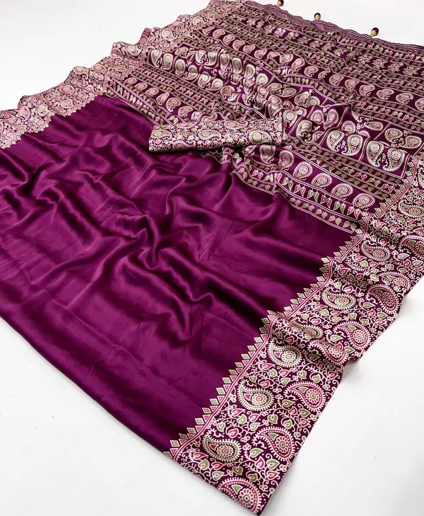 Magenta_Banarasi_Silk_Saree_With_Intricate_Zari_Work_For_Women