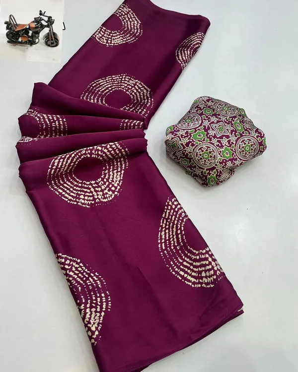 Maroon_Embellished_Silk_Saree_With_Designer_Blouse_Piece_For_Women