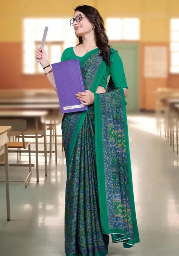Green_Printed_Saree_With_Solid_Blouse_For_Women