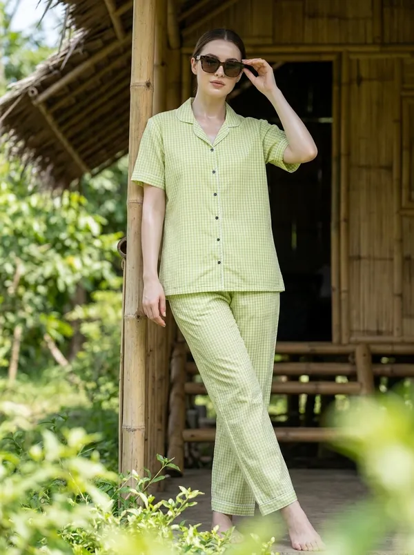 Fasense_Women's_Rayon_Cotton_Gingham_Checked_Nightsuit_-_Notch_Collar_Short_Sleeve_Shirt_&_Pajama_Set