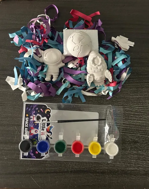 DIY_Plaster_Painting_Kit_Gift_Hampers_For_Kids_by_Aurahampers.co.in_(GIfting)_-_Return_Birthday_GIft_