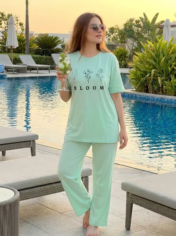 Fasense_Pure_Sinker_Cotton_Night_Suit_for_Women,__Super-Soft_Everyday_Loungewear_Tee_&_Pyjama_Set_for_Ladies_(Breathable,_Relaxed_Fit)