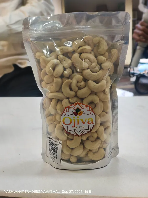 Premium_Cashew_Nuts_|_Rich_And_Energy_Boosting_|_250gm