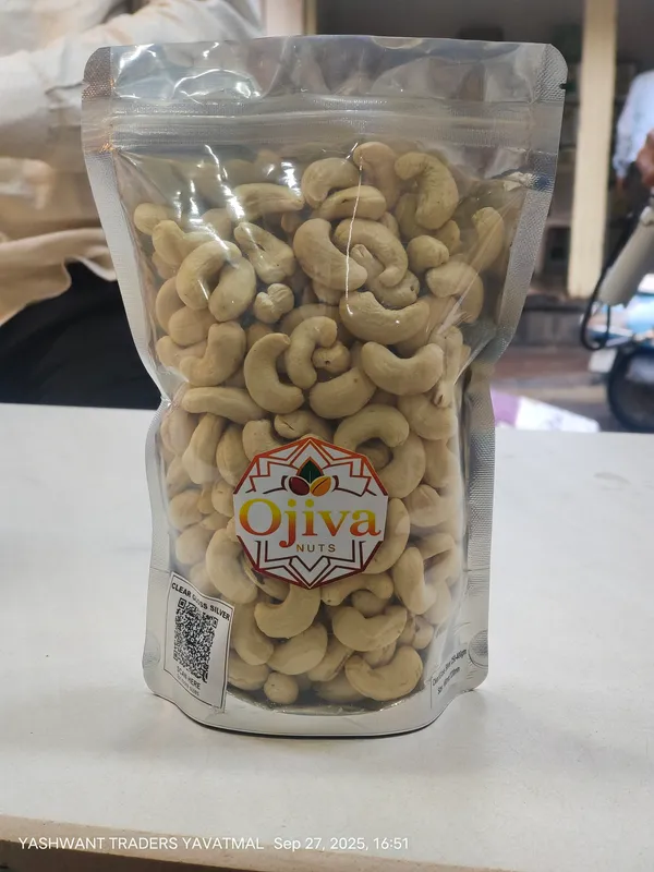 Premium_Cashew_Nuts_|_Rich_And_Energy_Boosting_|_250gm