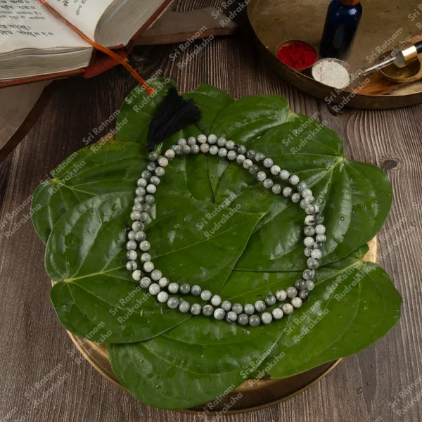 Cat's_Eye_Quartz_Mala