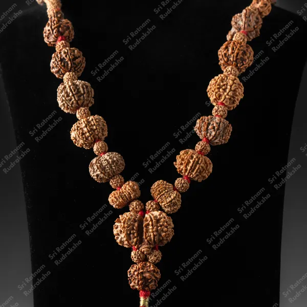 1-14_Mukhi_Kantha_Nepali
