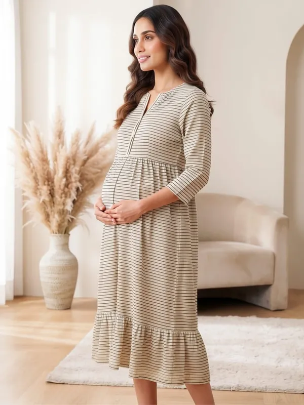 Striped_Maternity_Midi_Dress