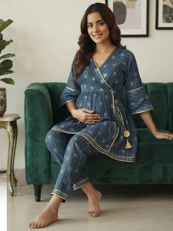 Midnight_Floral_Wrap_Maternity_Co-ord_Set