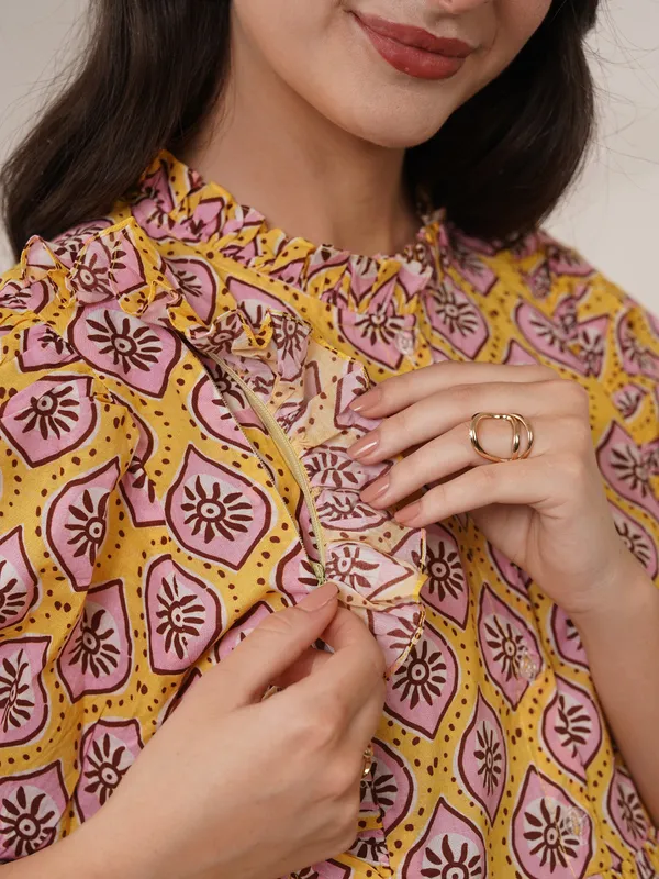 Yellow_&_Pink_Sunkissed_Bloom_Maternity_Co-Ord_Set