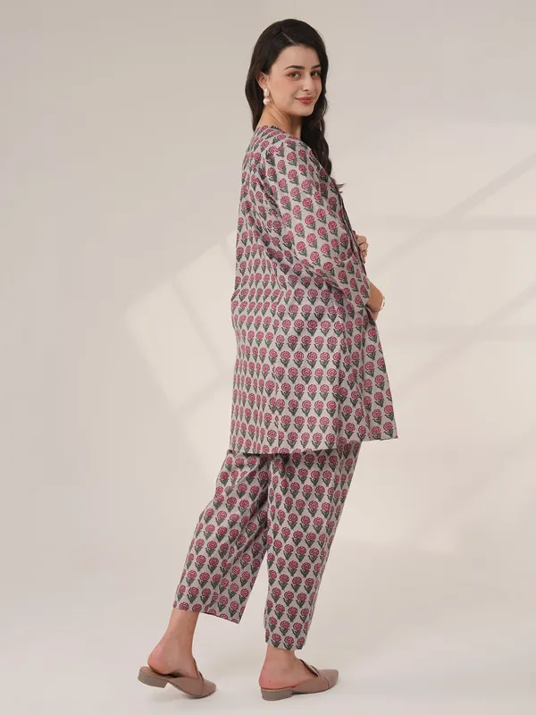 Rose_Gulab_Garden_Maternity_Co-Ord_Set