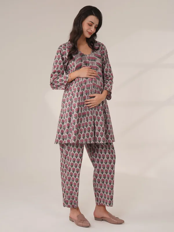 Rose_Gulab_Garden_Maternity_Co-Ord_Set