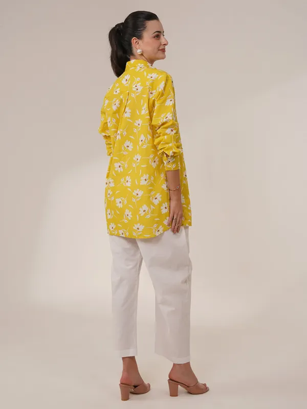 Yellow_&_White_Sunny_Floral_Maternity_Shirt_&_Pant_Set