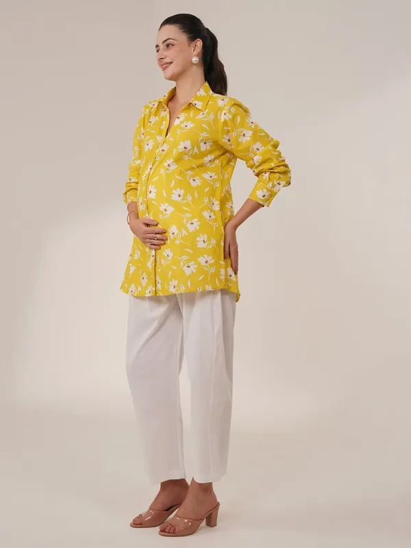 Yellow_&_White_Sunny_Floral_Maternity_Shirt_&_Pant_Set